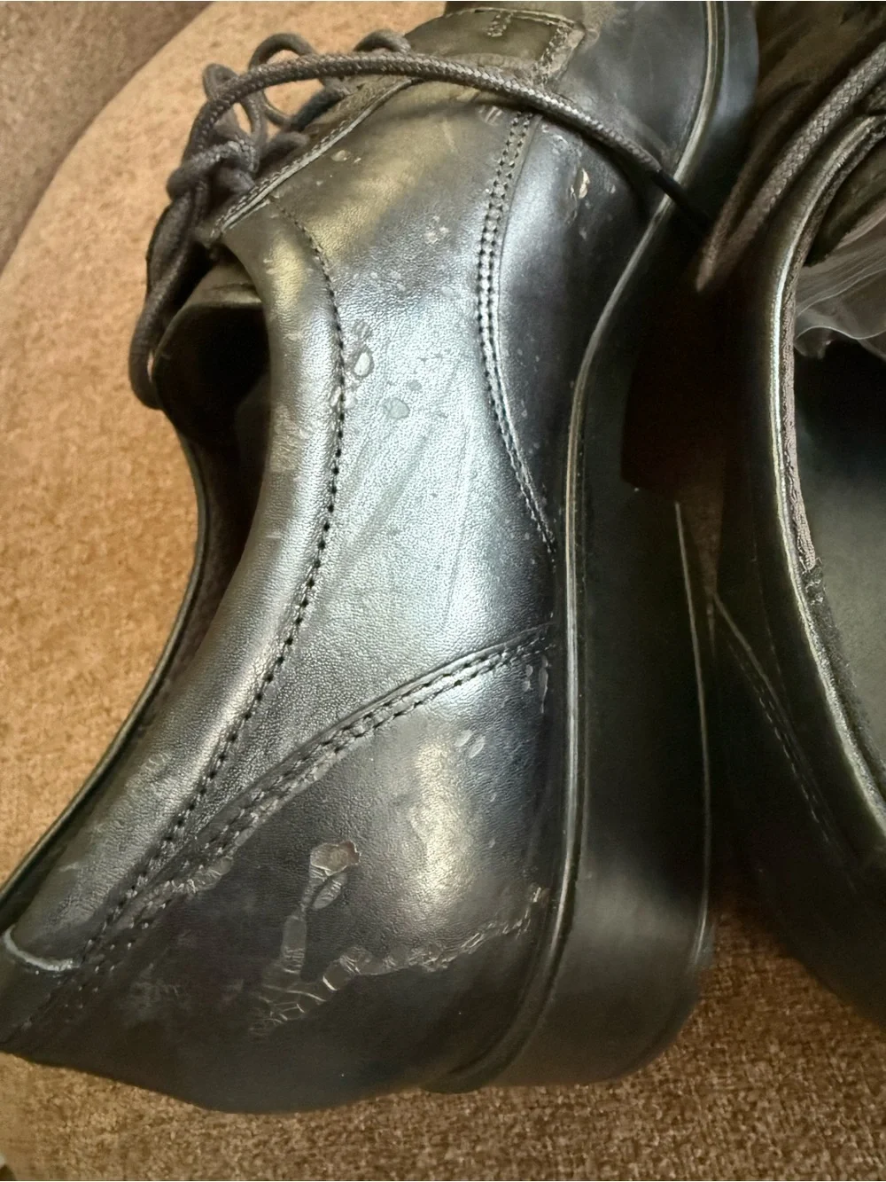 Men's Classic Lace-Up Dress Shoes in black sizes 45